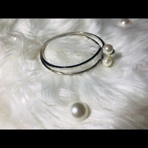 ❤️Silver 4 pearled bracelet❤️